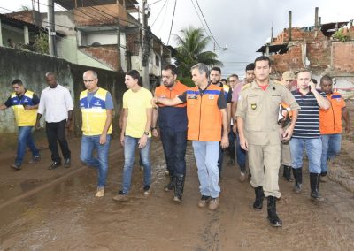 Prefeitura de Nova Iguaçu segue atendendo população afetada pela chuva