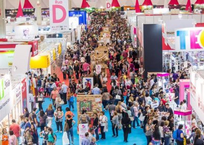 Artesãos de Nova Iguaçu participam da maior feira do setor na América Latina