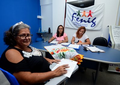 Primeiro dia de cadastramento de artesãos de Nova Iguaçu atrai mais de 50 artistas