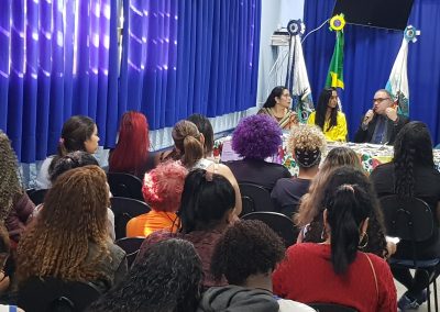 Violência contra a mulher é tema de palestra em Nova Iguaçu