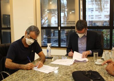 Convênio entre Prefeitura e Defensoria Pública vai facilitar o fornecimento de medicamentos sem necessidade de ação judicial