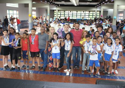 Jogos Estudantis de Nova Iguaçu premiam atletas