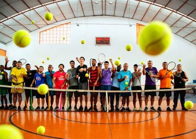Esportes da Vila Olímpica de Nova Iguaçu ajudam alunos com deficiência a ganharem autonomia