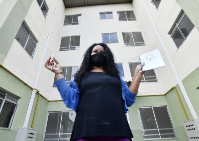 Moradores do Guandu continuam recebendo chaves de seus apartamentos