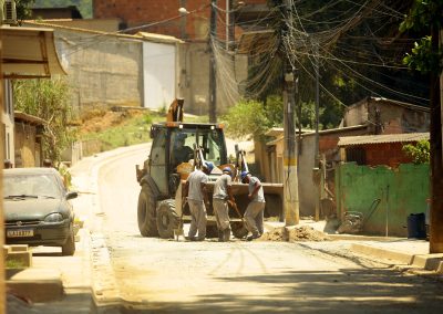 Prefeitura de Nova Iguaçu avança com obras de pavimentação nos bairros Cerâmica e Três Corações