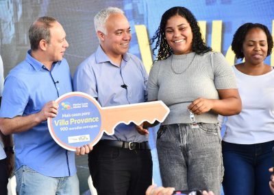 Nova Iguaçu entrega 900 apartamentos do Minha Casa, Minha Vida; mulheres vítimas de violência estão entre as beneficiadas