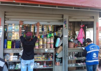 Nova Iguaçu fiscaliza comércio de três bairros no fim de semana