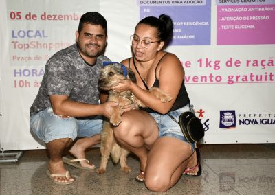 Cão rejeitado após primeira adoção ganha um novo lar
