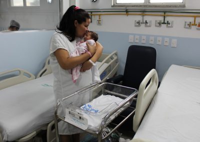 Maternidade Mariana Bulhões, em Nova Iguaçu, ganha mais uma enfermaria reformada