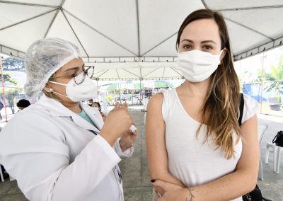 Nova Iguaçu vacina repescagem de todos os grupos nesta quarta-feira (23)