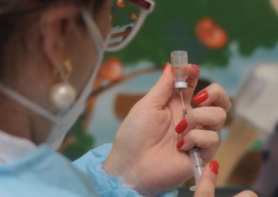 Nova Iguaçu faz repescagem de todos os grupos de vacinação contra COVID-19 neste sábado (21)