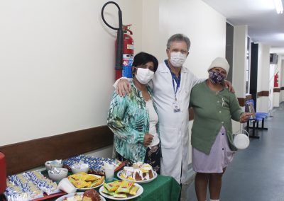 Outubro rosa: HGNI promove café da manhã para pacientes que enfrentam o câncer de mama