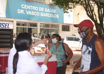 Não haverá vacinação contra a Covid-19 nesta sexta-feira (31) e sábado (1) em Nova Iguaçu