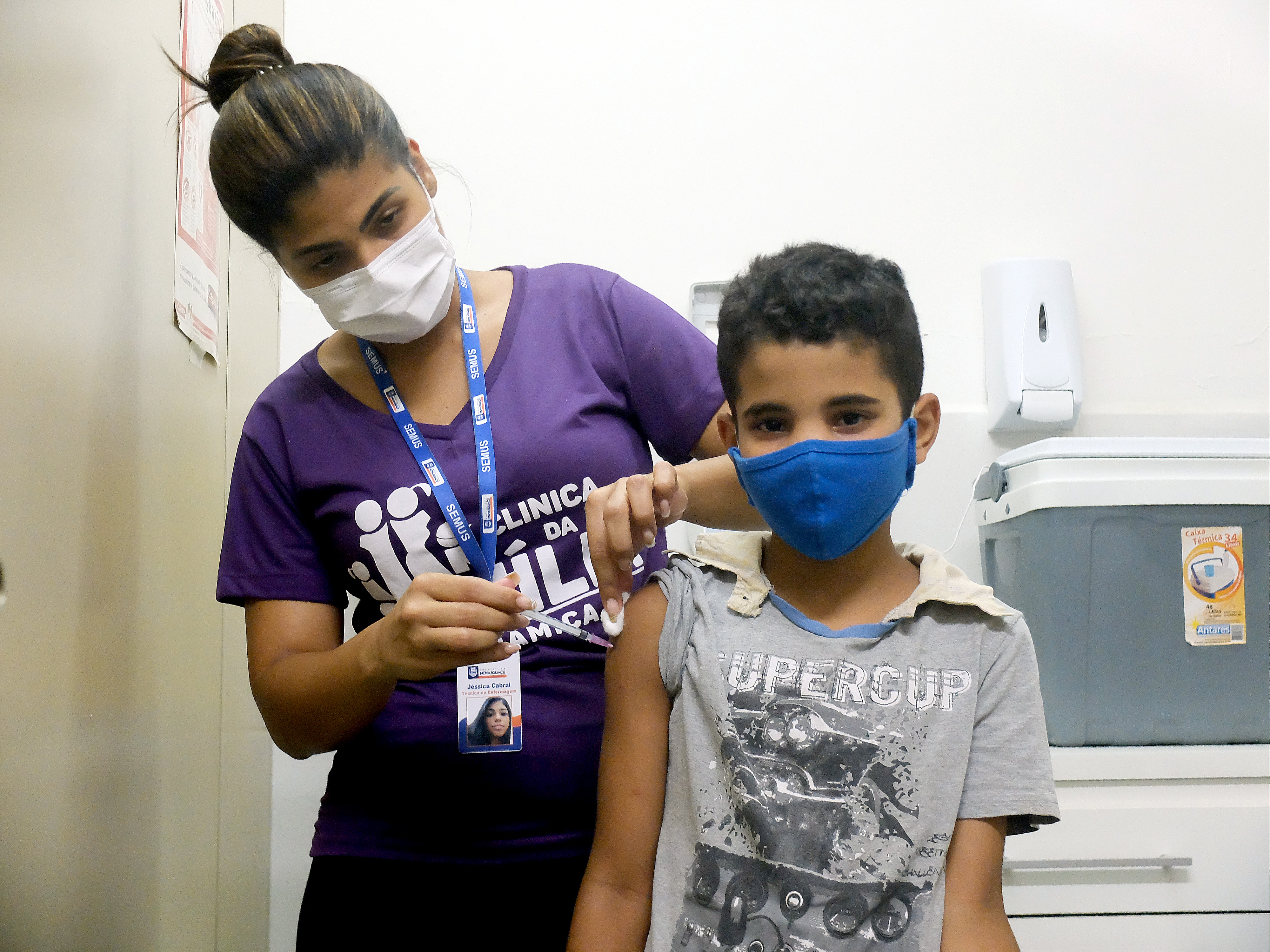 Crianças de 5 a 11 anos serão vacinadas contra a Covid-19 nesta terça-feira (8) em Nova Iguaçu