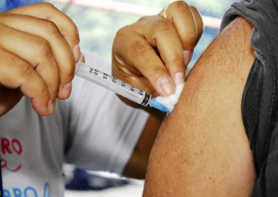 Crianças de 5 a 11 anos, adolescente e adultos serão vacinados contra covid-19 em Nova Iguaçu