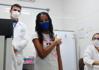 Nesta quinta-feira (17) crianças de 5 a 11 anos, adolescente e adultos serão vacinados contra covid-19 em Nova Iguaçu