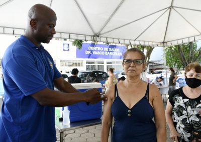 Nova Iguaçu segue com campanha de vacinação bivalente contra covid-19 nesta quarta-feira (29)