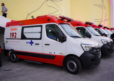 Nova Iguaçu amplia frota do SAMU com a chegada de três novas ambulâncias