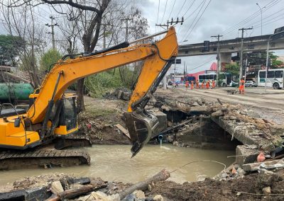 Nova Iguaçu atende população vítima de chuva e faz campanha de arrecadação