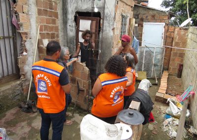 Defesa Civil de Nova Iguaçu faz ação do “Programa Comunidades Resilientes” no Morro do Jardim Carioca, no bairro da Posse