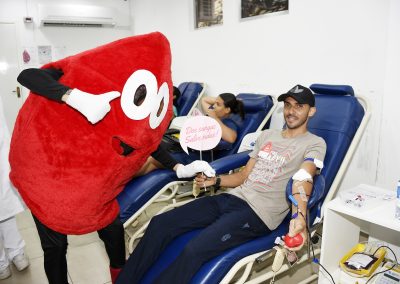Hospital Geral de Nova Iguaçu faz homenagem aos doadores de sangue